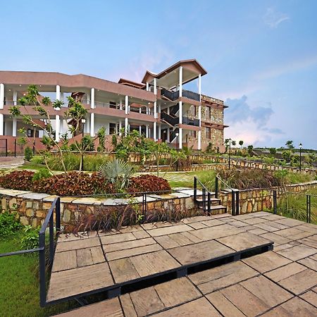 Palm Valley Svasti Resort Nai ภายนอก รูปภาพ